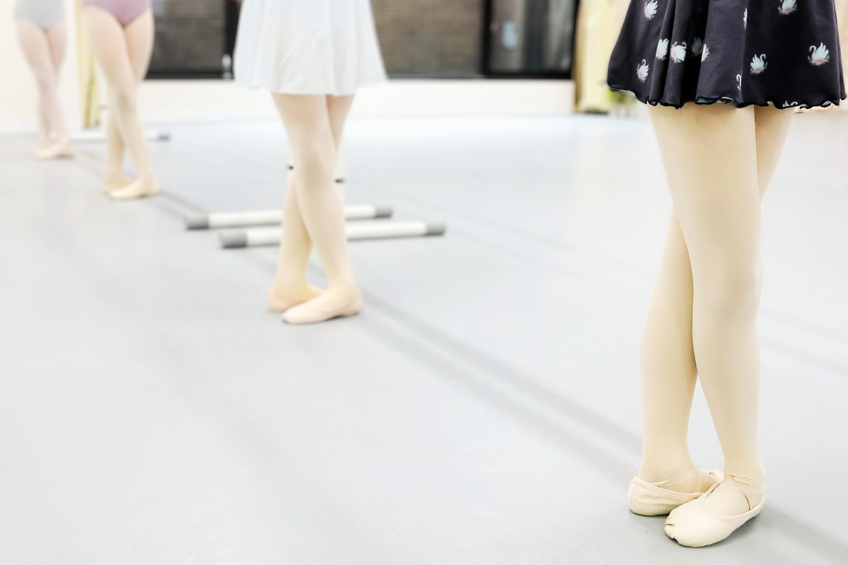 ASAMI KUSHIKATA ballet studio